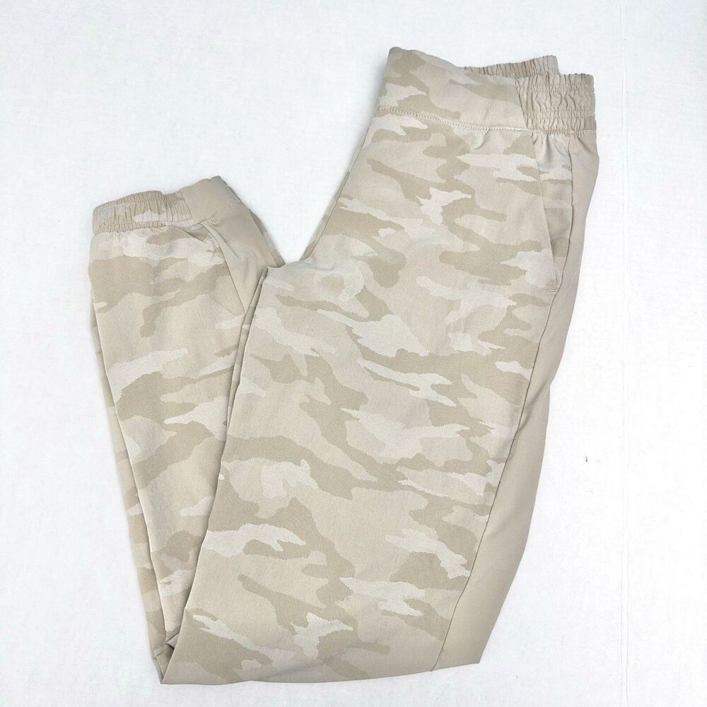 Athleta Brooklyn Joggers 8 Camo Abalone Grey Beige Pockets Athleisure Pants 28”